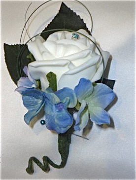 Rose & Blue Hydrangea Buttonhole